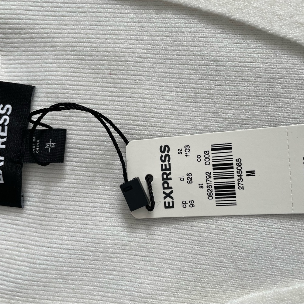 Express v-neck top - Picture 2 of 2